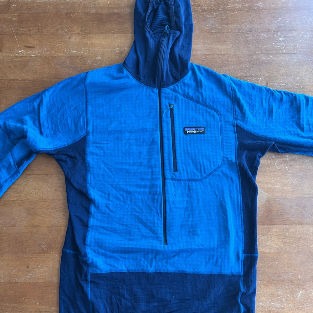 Patagonia R1 hoody three-quarter zip